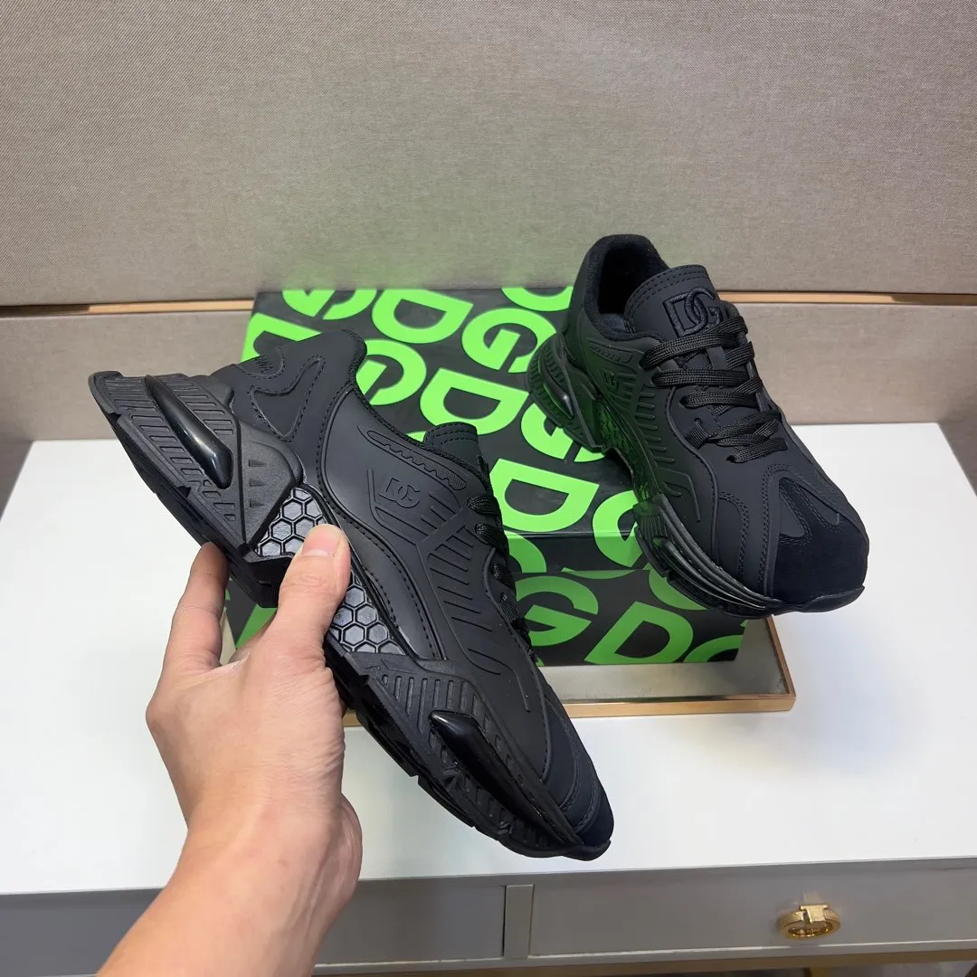 ⬛️Men's shoes 💰p560 [DG～] Couple casual shoes 2024z cabinet sales simultaneously 🔶Size: 35-44#️⃣ 🔷5 colors🔜The upper is made of multi-material splicing ➕Towel lining, comfortable and breathable, sole: original comfortable and wear-resistant outsole, ⚠️real thing📱photographed🎬real thing is better📢📢📢